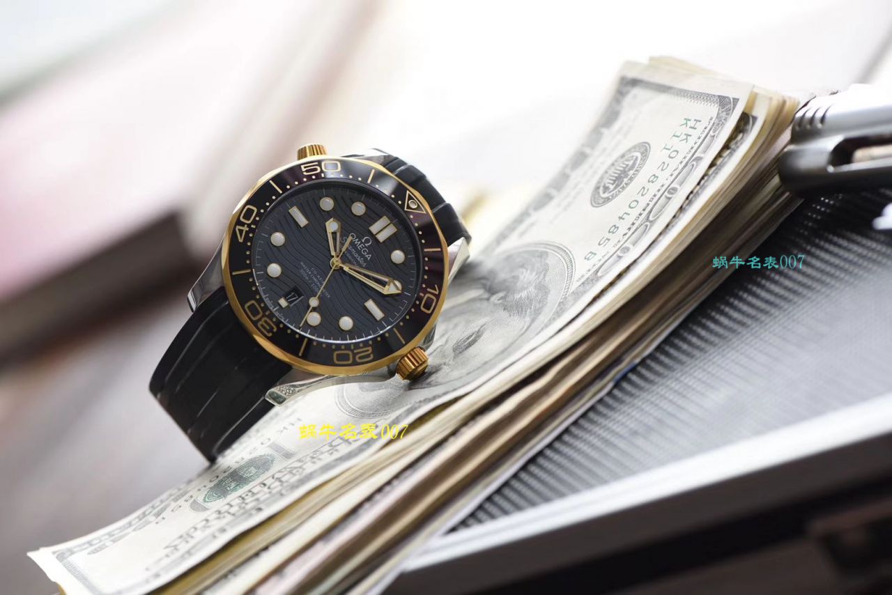 【VS厂顶级复刻手表】欧米茄新海马300M间黄金系列210.22.42.20.01.001腕表 / M602