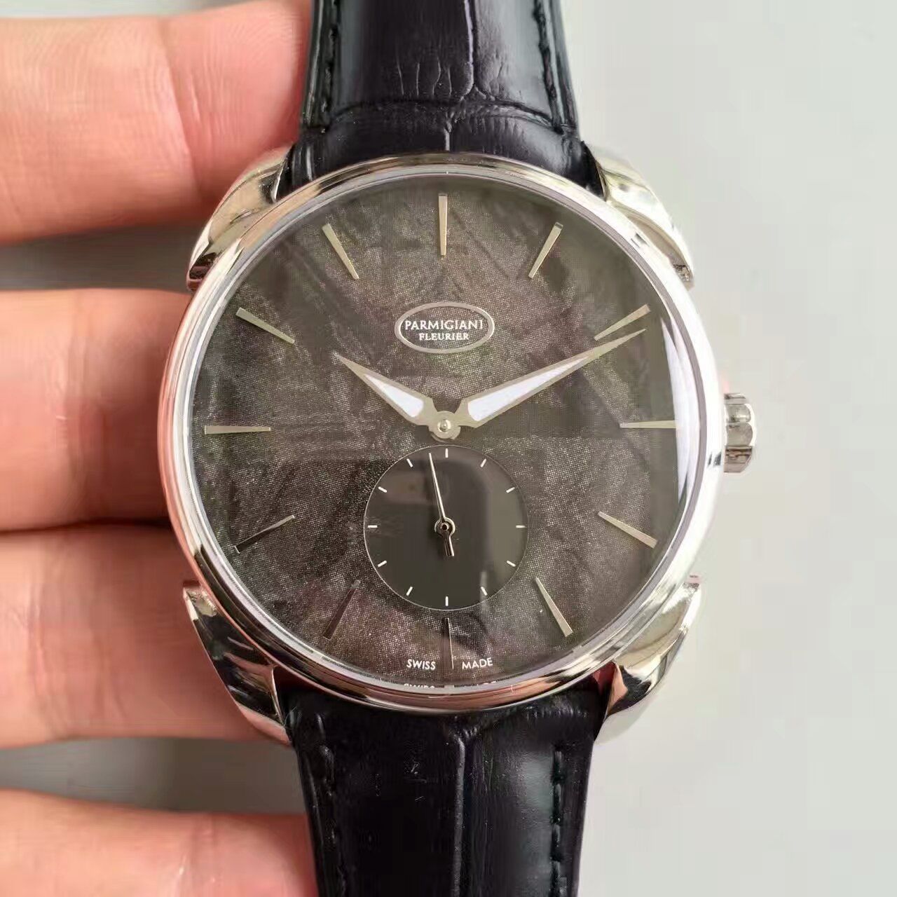 【一比一高仿手表】帕玛强尼Tonda系列特别版镂空限量腕表