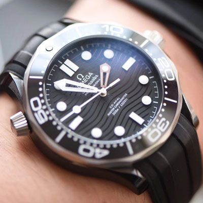 【VS厂顶级复刻手表】欧米茄海马300M真陶瓷系列210.92.44.20.01.001腕表价格报价