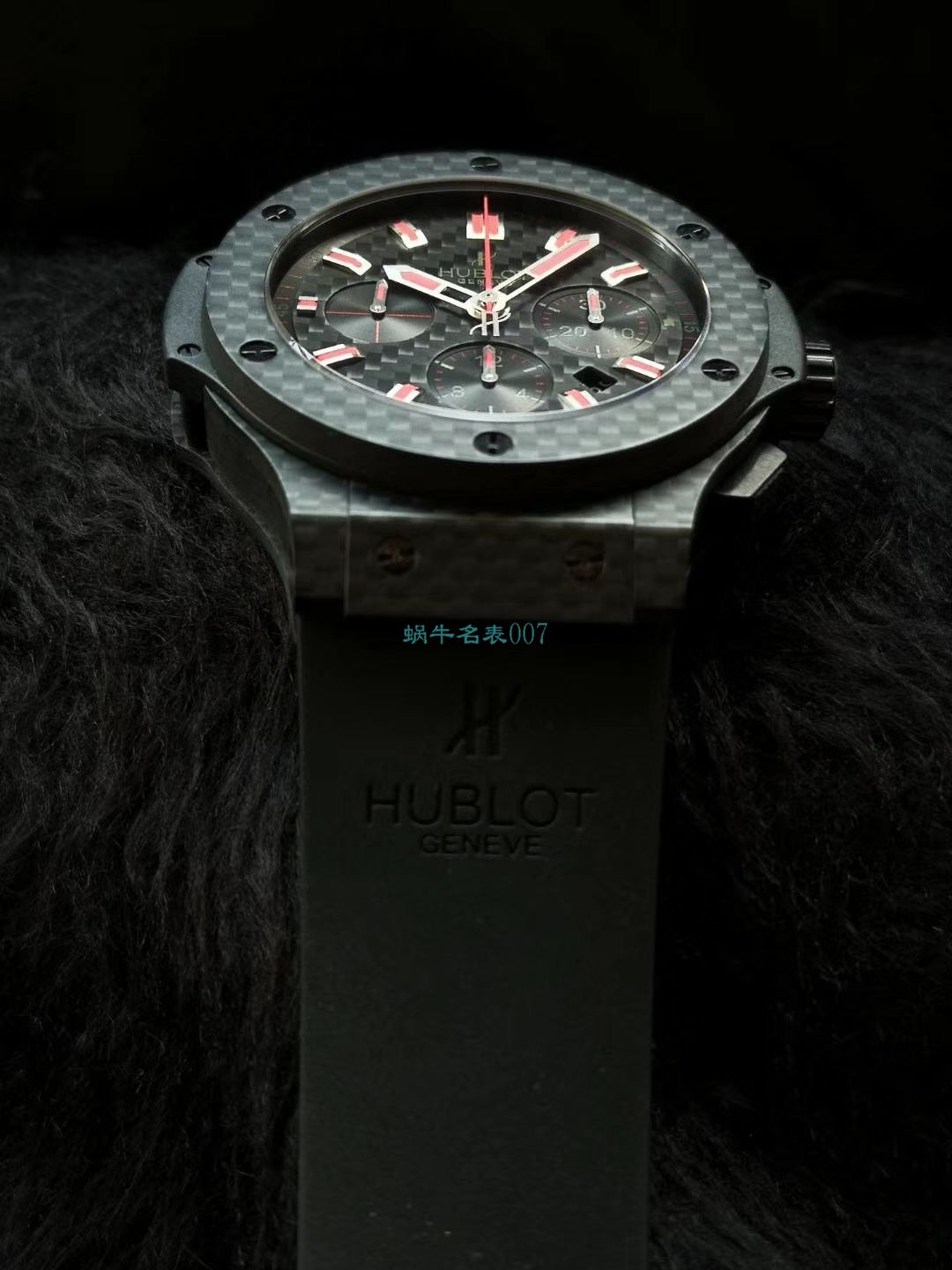 HBBV6厂超A精仿手表宇舶大爆炸碳纤维红字限定特别版腕表 / YB083
