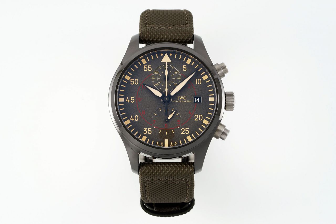 IWC万国表APS厂飞行员TOP GUN海军空战部队系列IW389002腕表 /  
