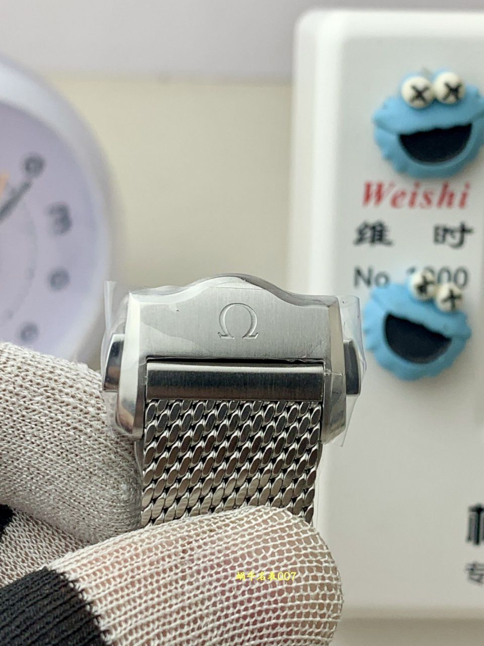 VS欧米茄海马系列210.30.42.20.03.002腕表(詹姆斯·邦德六十周年纪念) /  