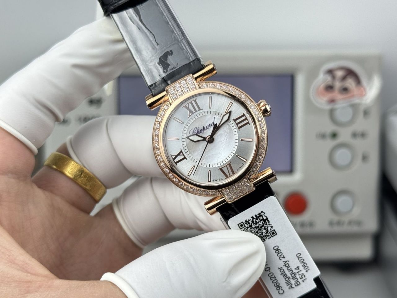 萧邦IMPERIALE系列384319-5007腕表 /  