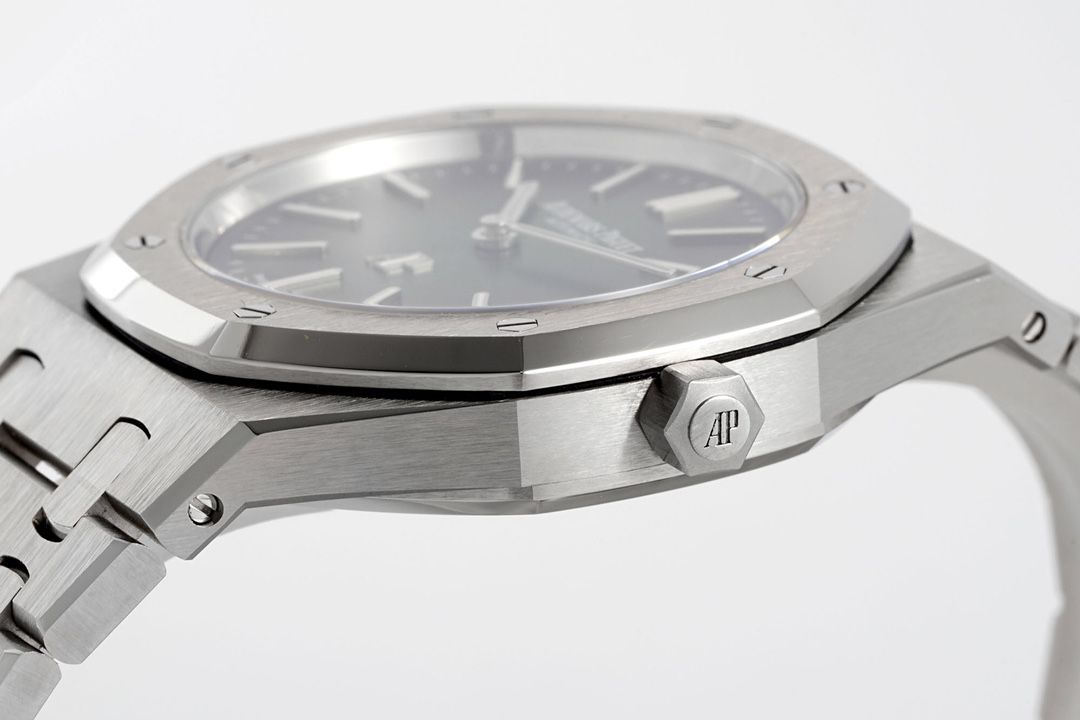 ZF爱彼皇家橡树系列15202PT.OO.1240PT.01,16202XT.OO.1240XT.01腕表 /  