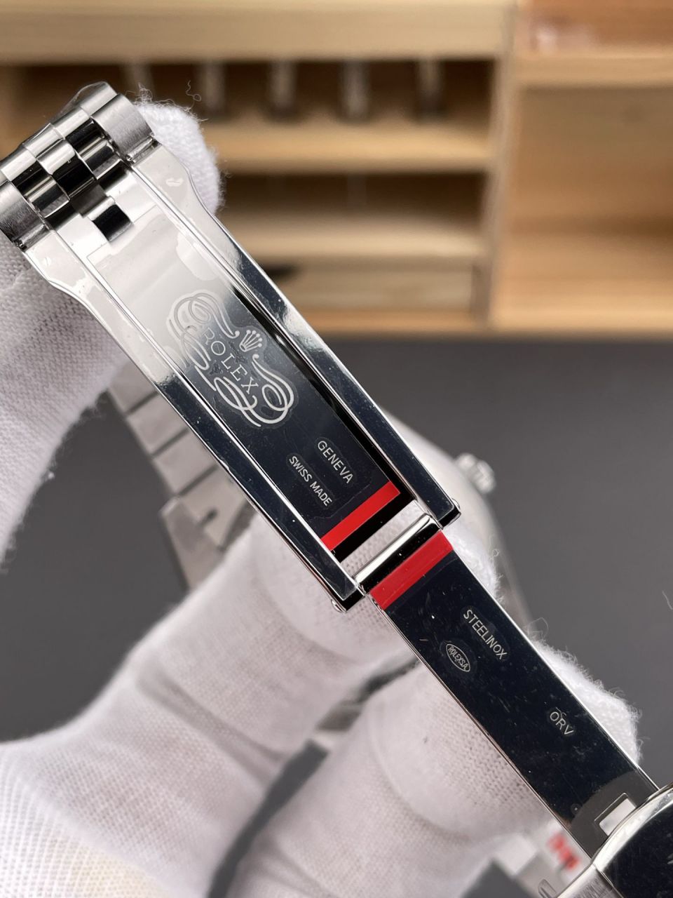 VS劳力士日志型V2系列m126334-0004腕表 /  