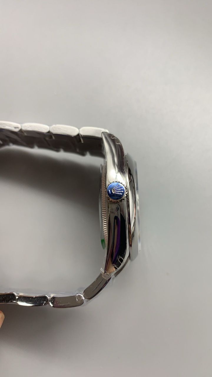 VS劳力士蚝式恒动系列m126000-0006腕表 /  