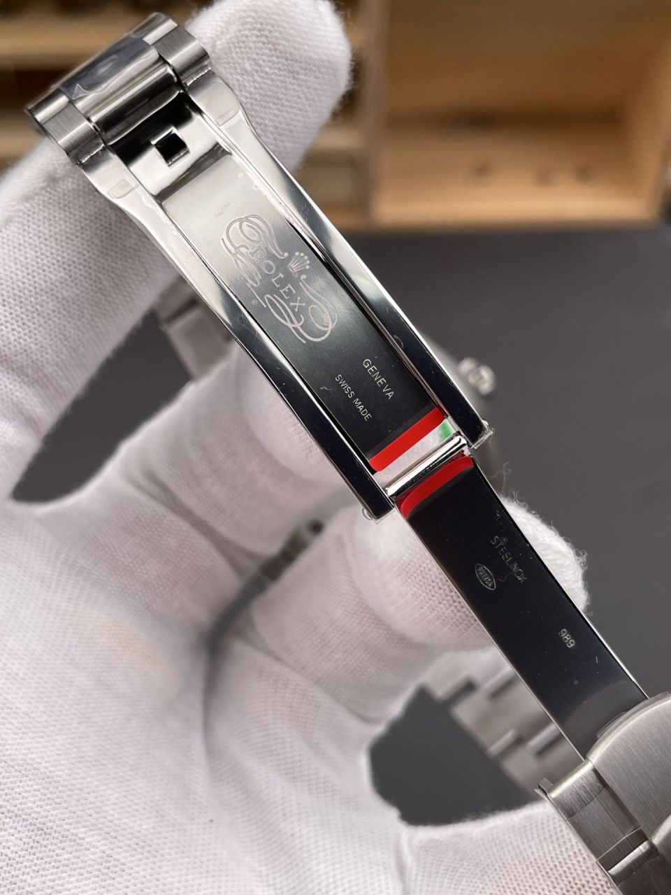 VS劳力士蚝式恒动系列134300-0004腕表 /  