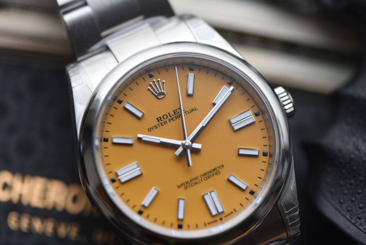 VS劳力士蚝式恒动系列咸蛋黄134300-0007腕表 /  