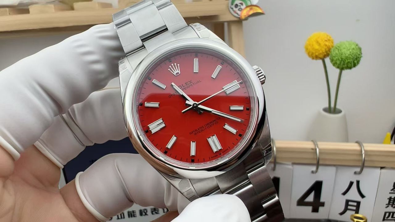 VS劳力士蚝式恒动系列m124300-0007腕表 /  