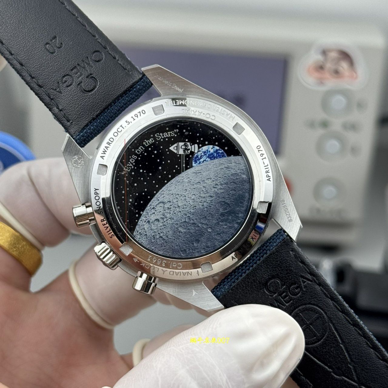 N1欧米茄超霸系列310.32.42.50.02.001腕表(史努比奖”50周年纪念腕表) /  