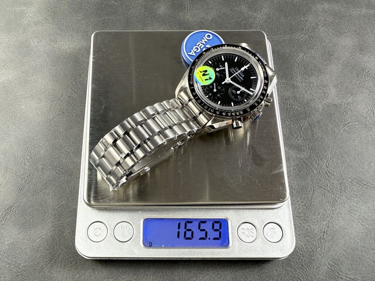 N1欧米茄超霸系列310.30.42.50.01.001腕表 /  