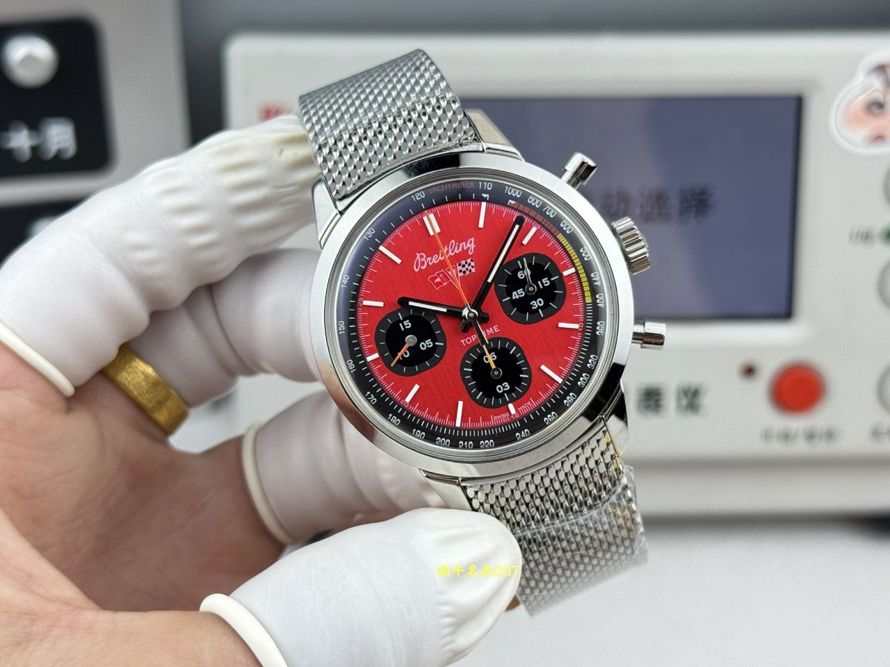 BLS百年灵TOP TIME系列A25310241K1X1腕表(雪佛兰科尔维特) /  