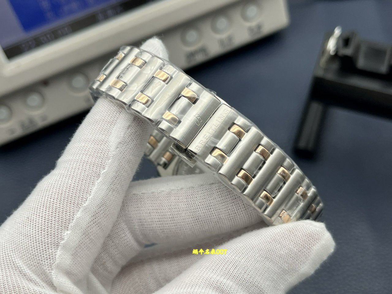 BLS百年灵机械计时系列U10380101A2U1腕表 /  