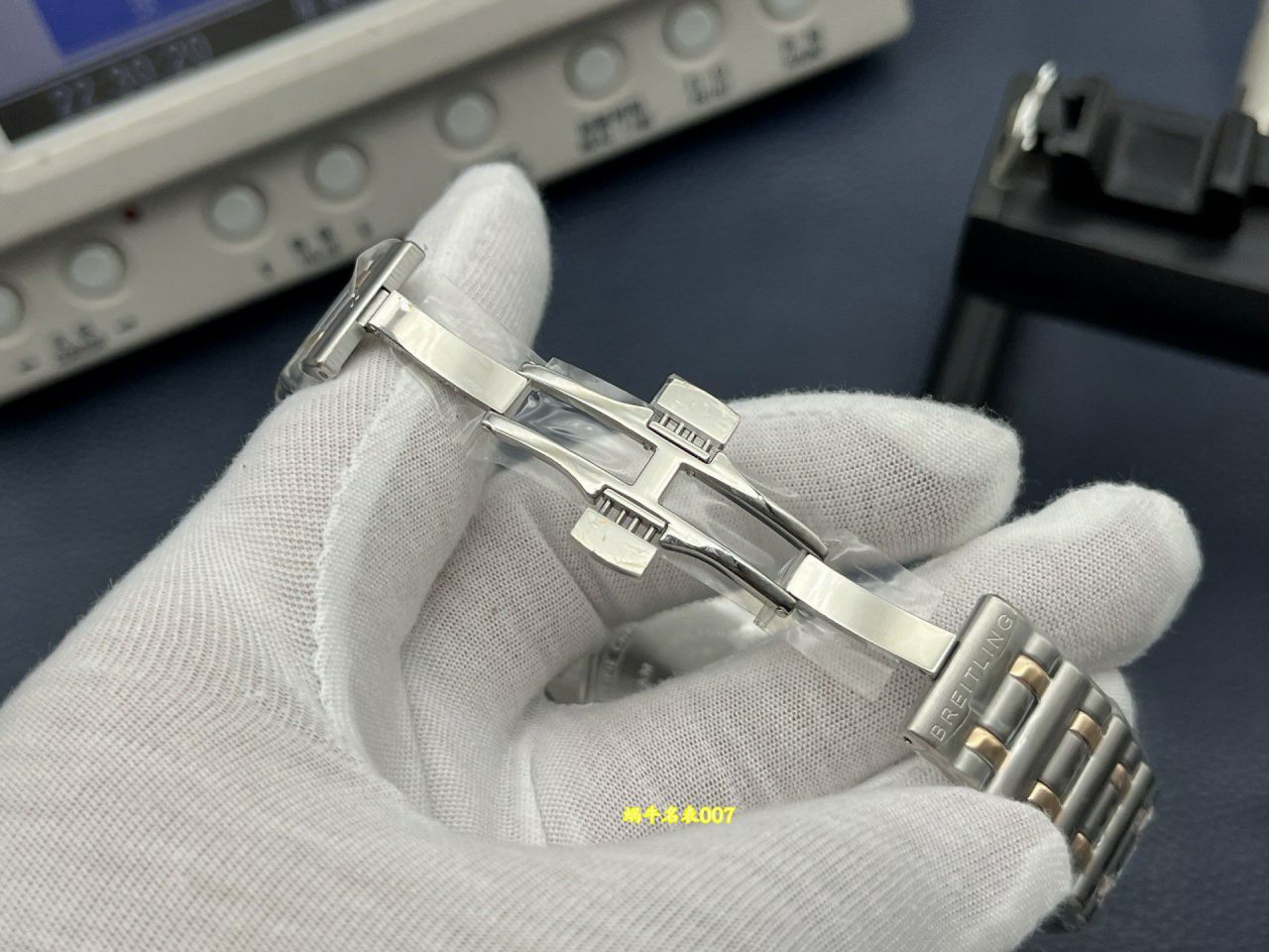 BLS百年灵机械计时系列U10380101A1U1腕表 /  