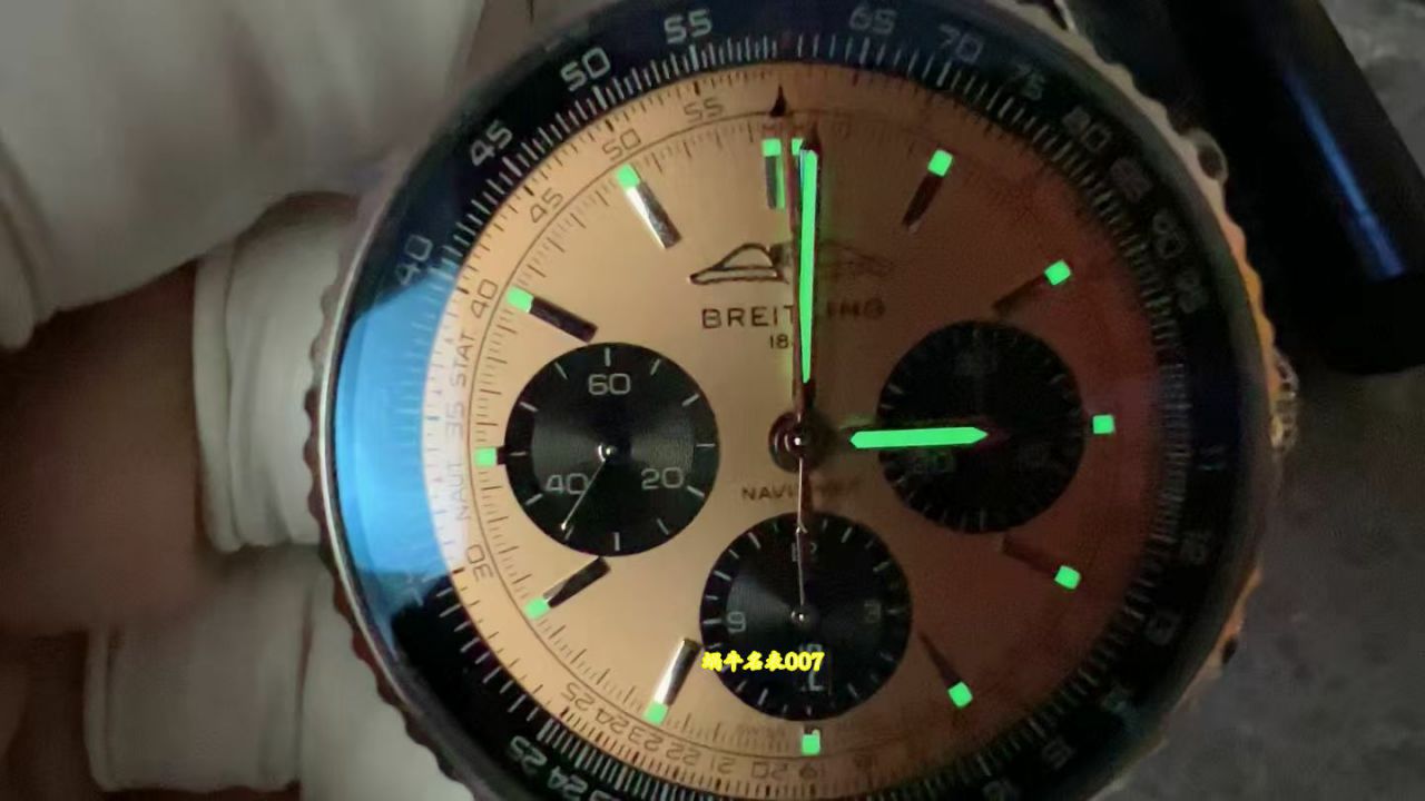 BLS百年灵航空计时系列AB0138241K1A1腕表 /  