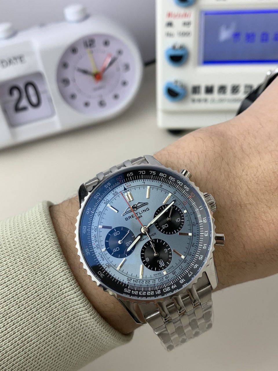 BLS百年灵航空计时系列AB0138241C1A1腕表 /  