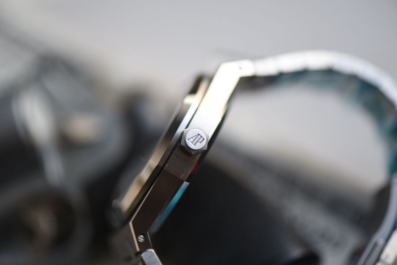 VS爱彼皇家橡树系列15500ST.OO.1220ST.02腕表 /  