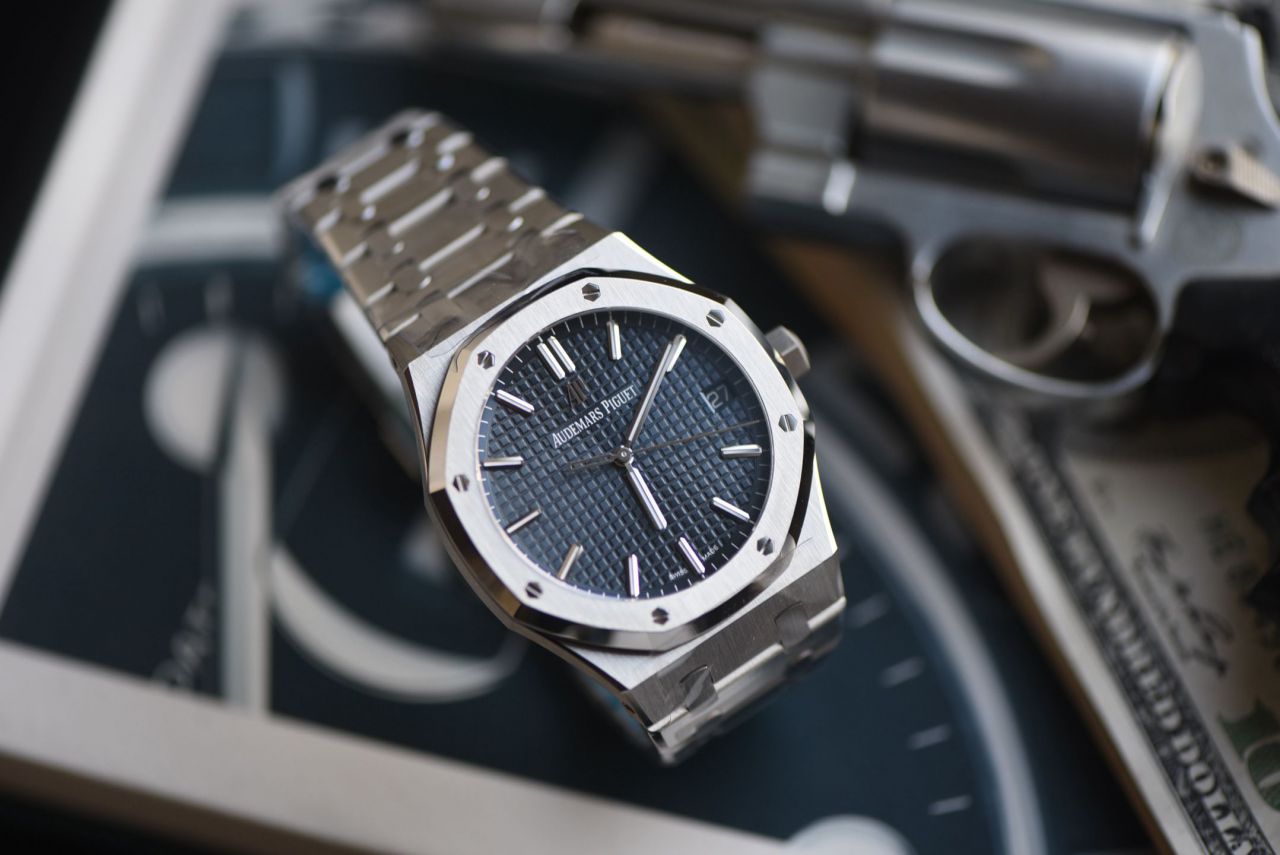 VS爱彼皇家橡树系列15500ST.OO.1220ST.01腕表 /  