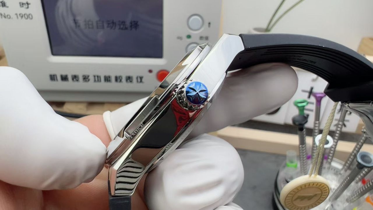 PPF江诗丹顿纵横四海系列4500V/210A-B126腕表 /  