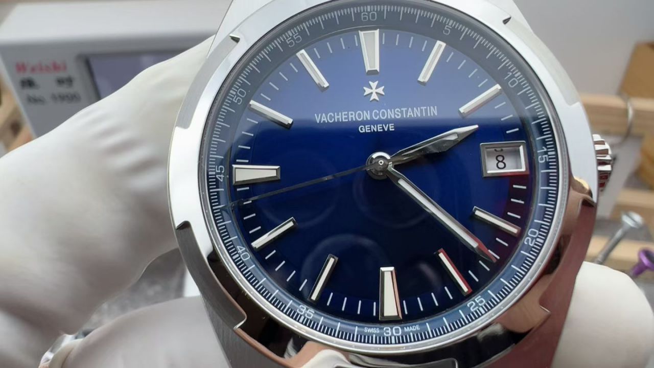 PPF江诗丹顿纵横四海系列4500V/210A-B128腕表胶带款 /  