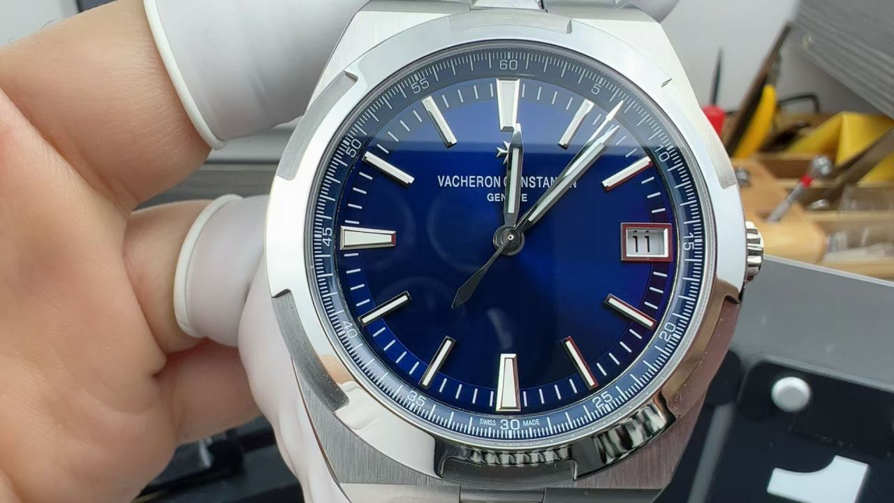 PPF江诗丹顿纵横四海系列4500V/210A-B128腕表胶带款 /  