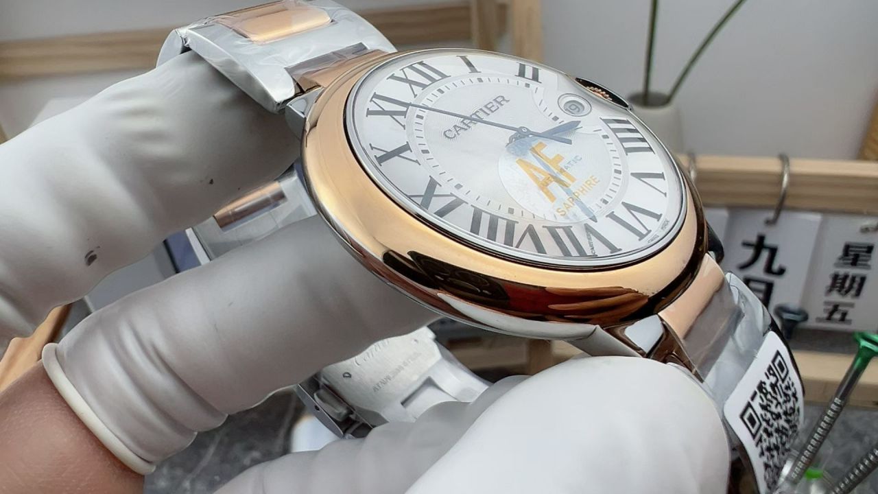 AF卡地亚蓝气球系列W2BB0034腕表 /  