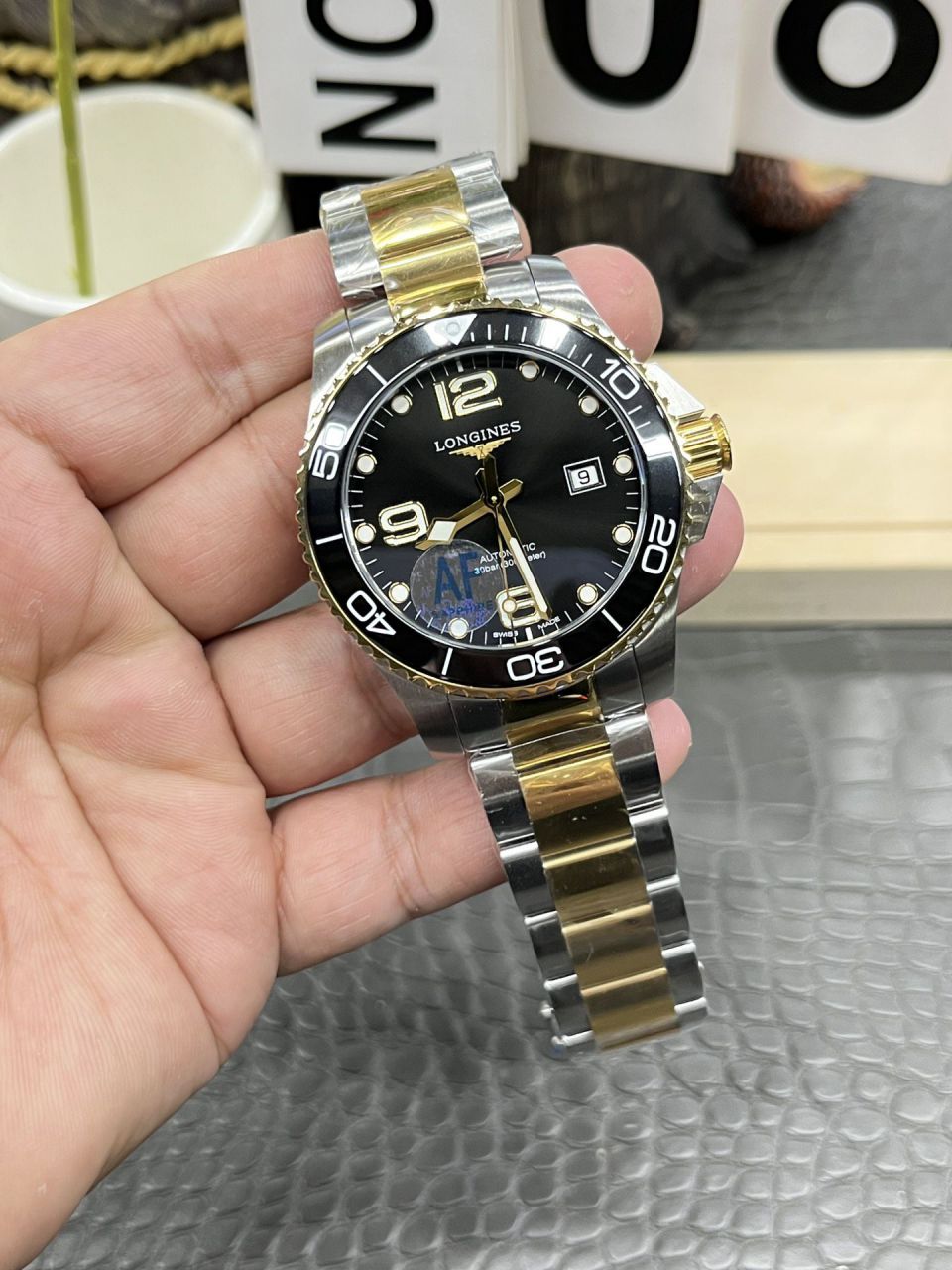 AF浪琴康卡斯系列L3.782.3.56.7腕表 /  