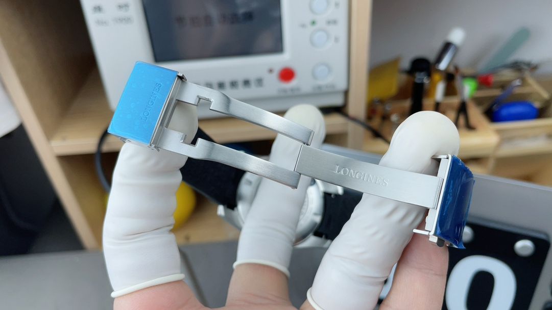 AF浪琴胶带康卡斯系列L3.781.4.56.9腕表 /  