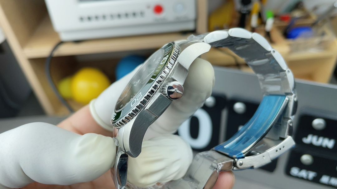 AF浪琴康卡斯系列L3.781.4.06.6腕表 /  