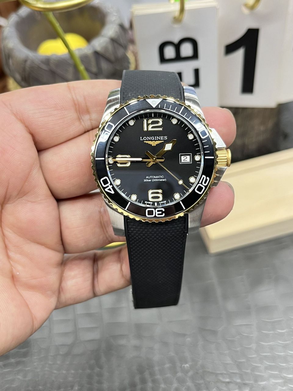 AF浪琴康卡斯系列L3.781.3.56.9腕表 /  