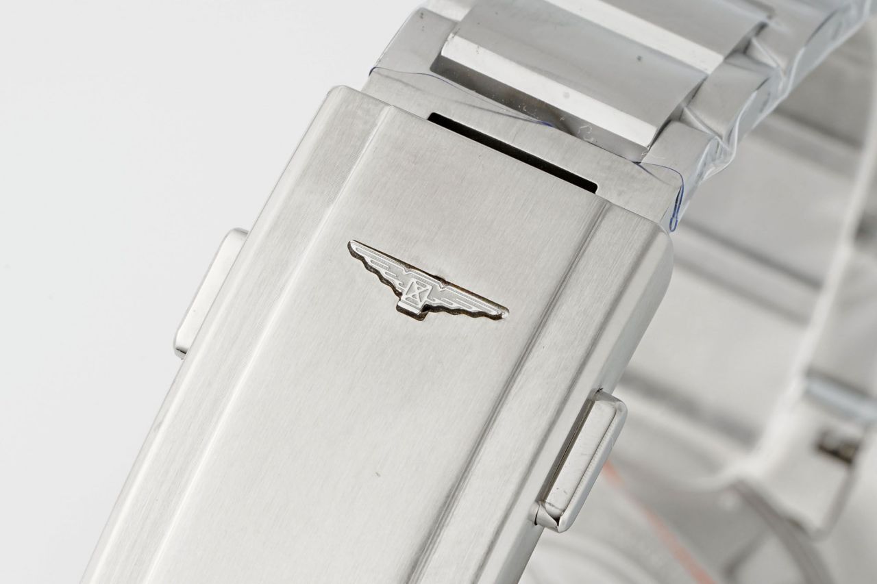 AF浪琴康卡斯系列L3.790.4.06.6腕表 /  