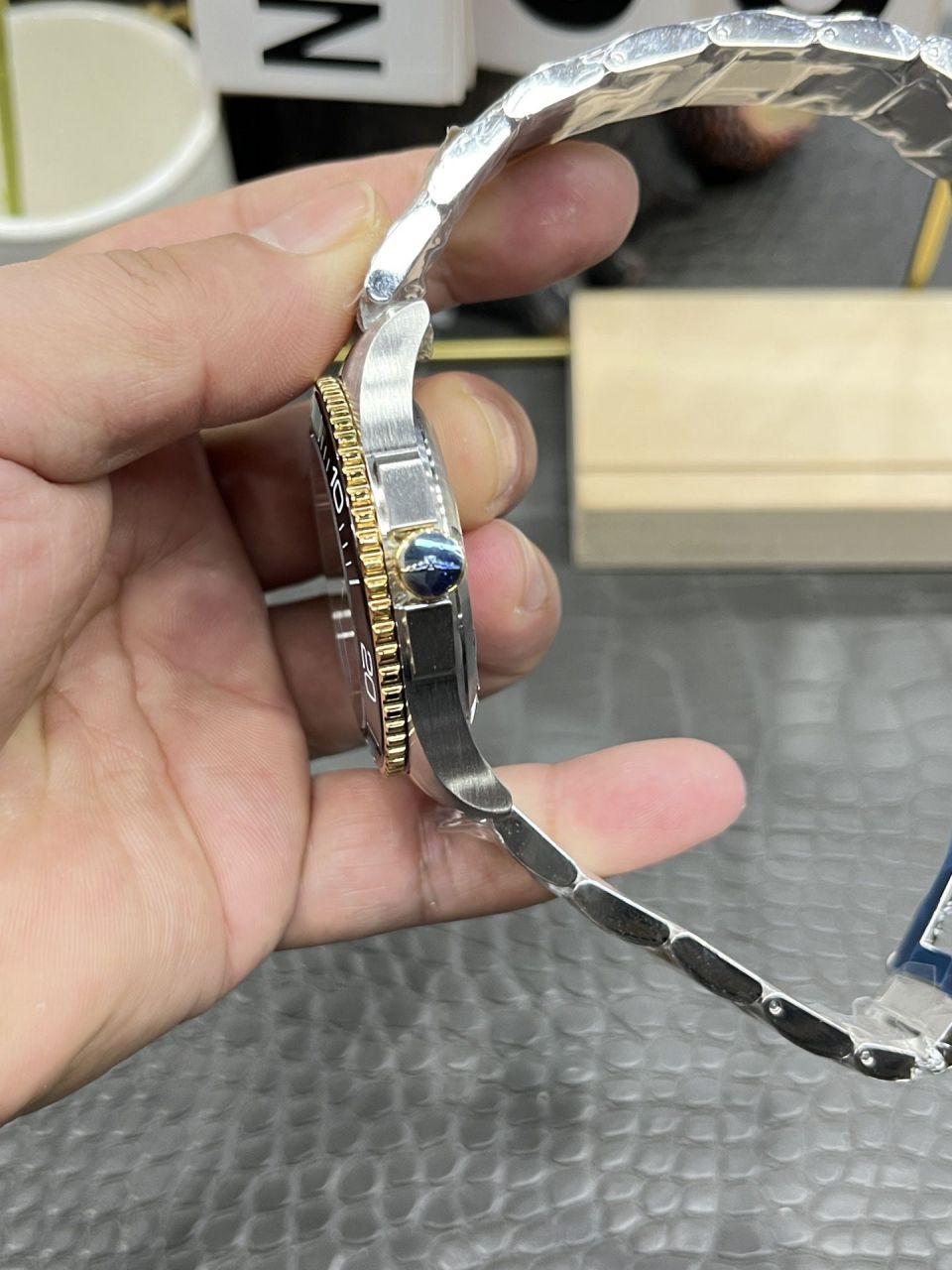 AF浪琴康卡斯系列L3.782.3.56.7腕表 /  