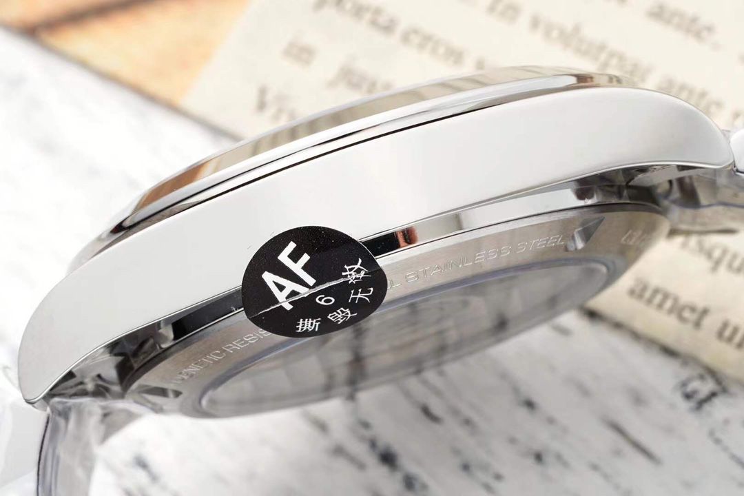 AF浪琴康卡斯悦动L3.830.4.62.6腕表 /  