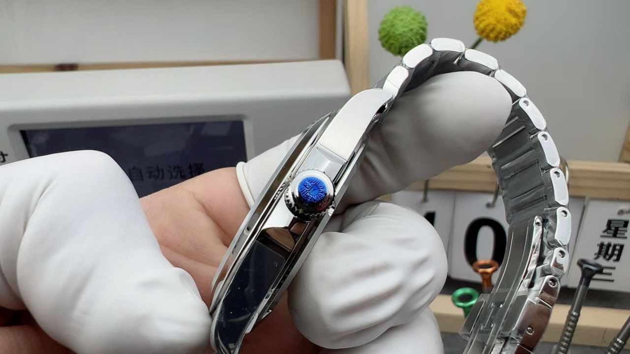 AF浪琴康卡斯悦动L3.830.4.52.6腕表 /  