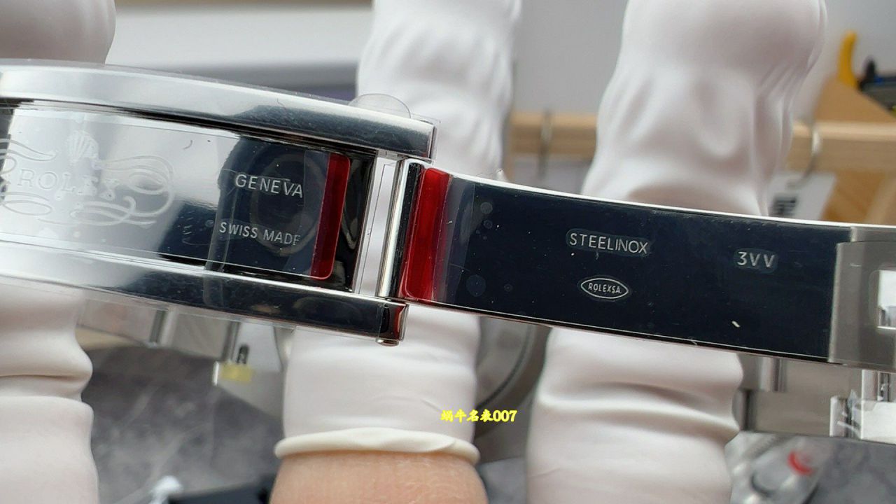 VS劳力士潜航者型系列m126610lv-0002最好高仿三代绿水鬼腕表 /  