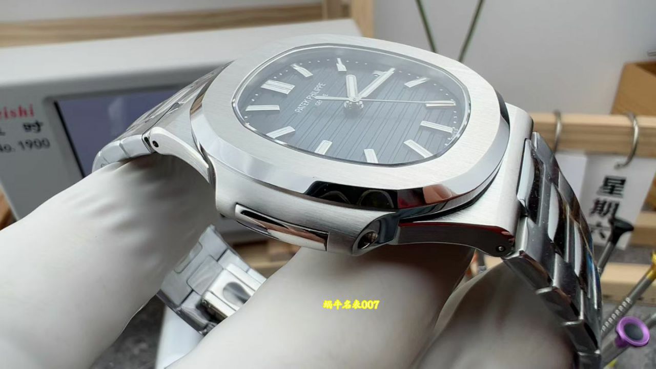 DDF百达翡丽鹦鹉螺复刻手表5711/1A-001腕表 /  