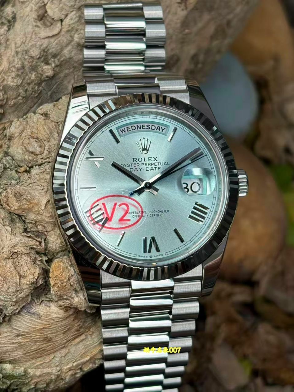 VS劳力士V2配重劳力士星期日历型复刻手表官网M228236-0012腕表 /  