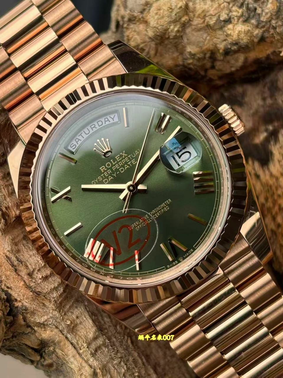 VS劳力士V2配重劳力士星期日历型一比一顶级复刻名表m228235-0025腕表 /  