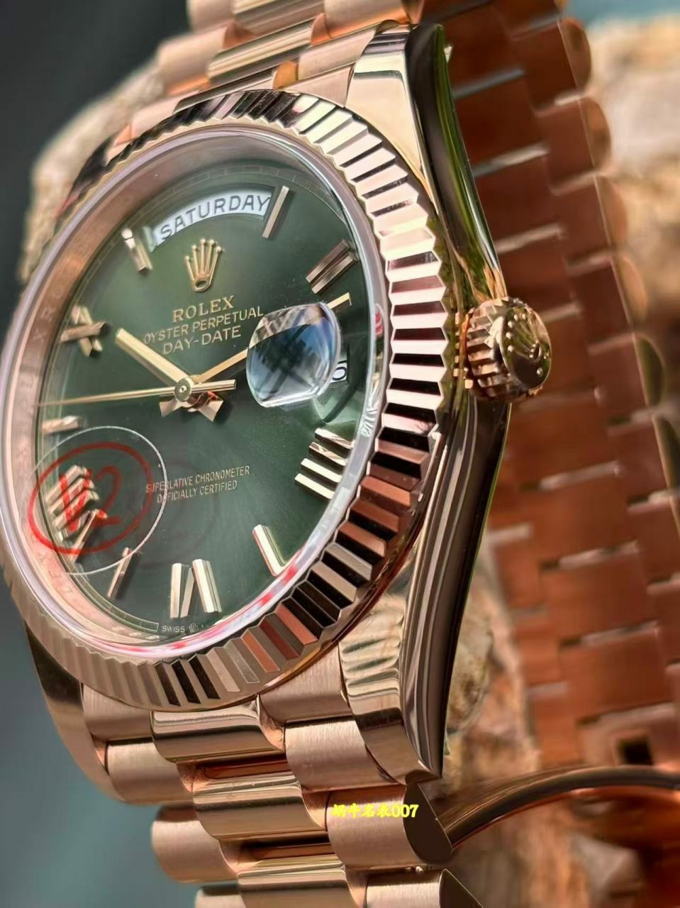 VS劳力士V2配重劳力士星期日历型一比一顶级复刻名表m228235-0025腕表 /  