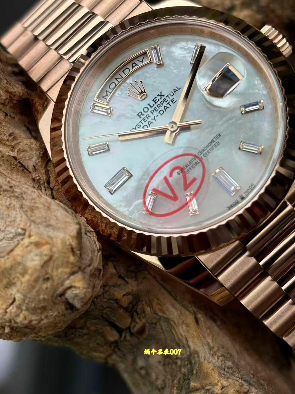 VS劳力士V2配重劳力士星期日历型一比一复刻劳力士m228235-0055腕表 /  