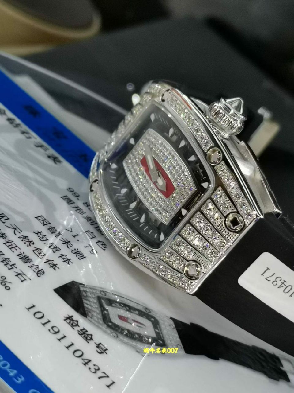 高端私人定制包金真钻理查米尔女士系列RM 07-01 Richard Mille红唇一比一复刻手表 /  