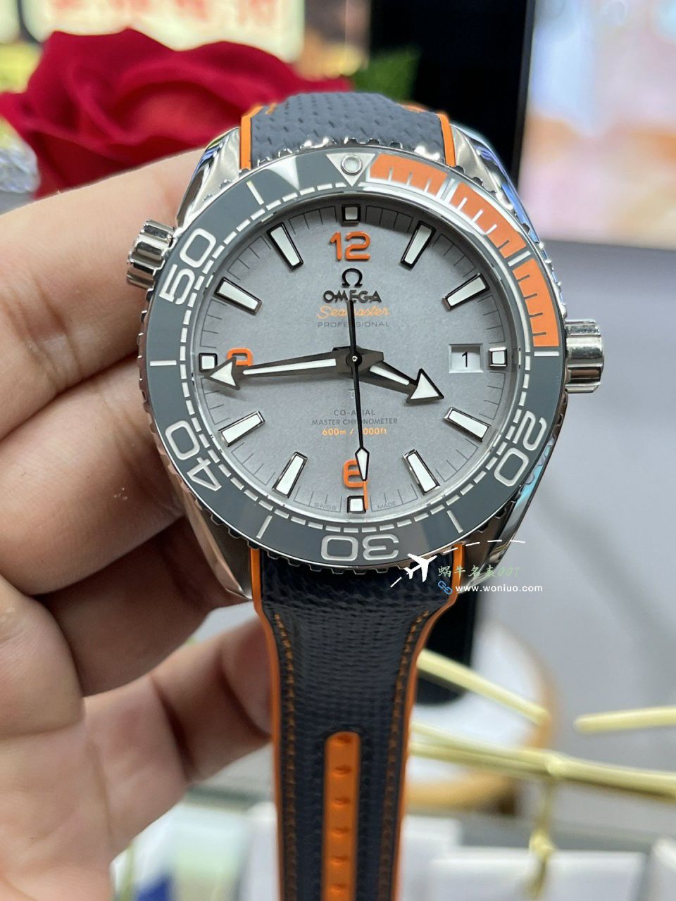 VS Omega Seamaster  replica imitation 600 meters  四分之一 215.92.44.21.99.001 watches  / VS800