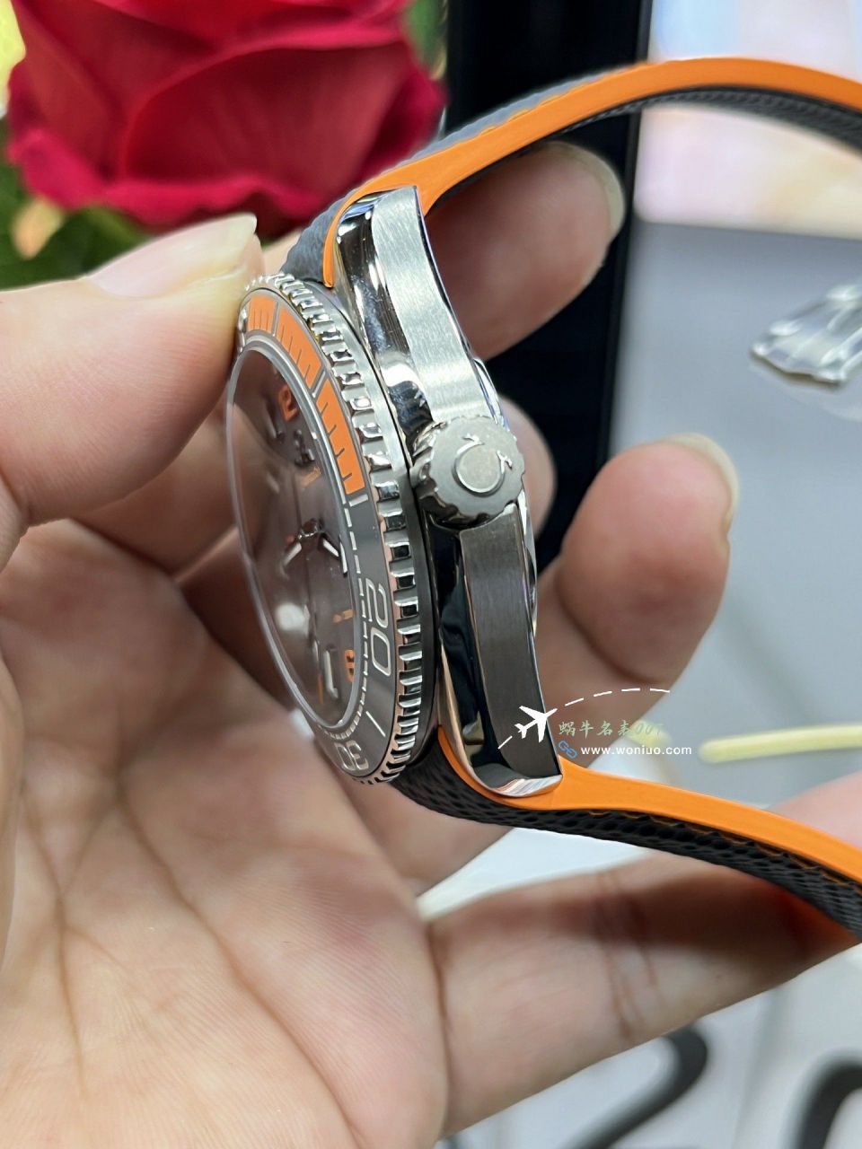 VS Omega Seamaster  replica imitation 600 meters  四分之一 215.92.44.21.99.001 watches  / VS800