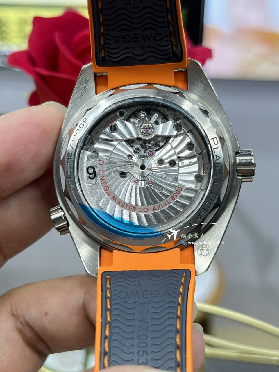 VS Omega Seamaster  replica imitation 600 meters  四分之一 215.92.44.21.99.001 watches  / VS800