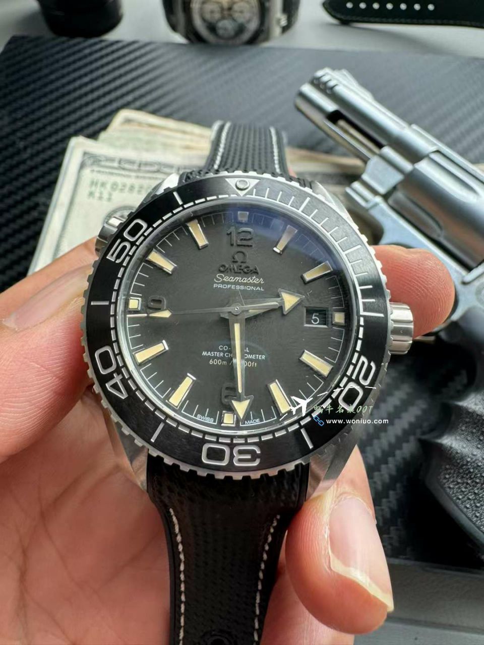  Video review VS  replica imitation  Omega Seamaster 600 meters  series 215.32.44.21.01.002 watches  / VS802