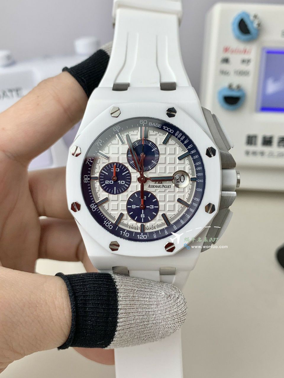 APFTOP replica imitation Audemars Piguet Royal Oak  Offshore  watch26402CB.OO.A010CA.01 watches  / AP286