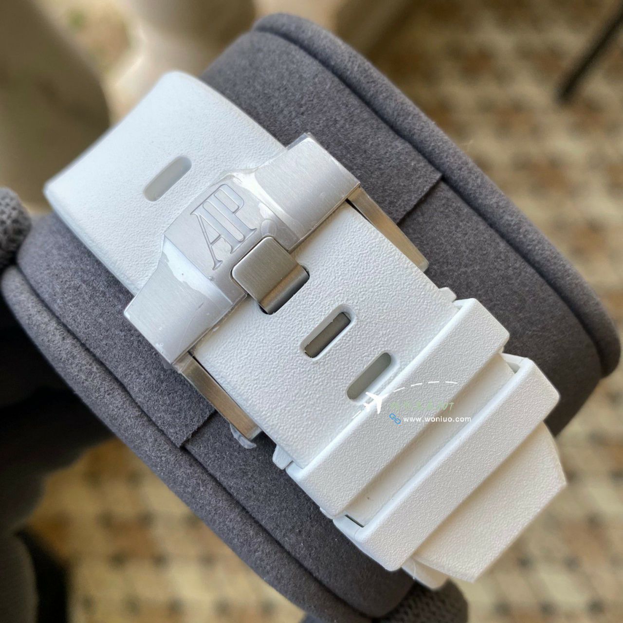 APFTOP replica imitation Audemars Piguet Royal Oak  Offshore  watch26402CB.OO.A010CA.01 watches  / AP286