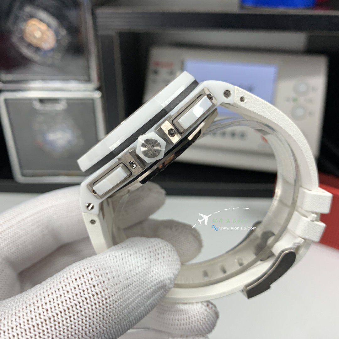 APFTOP replica imitation Audemars Piguet Royal Oak  Offshore  watch26402CB.OO.A010CA.01 watches  / AP286