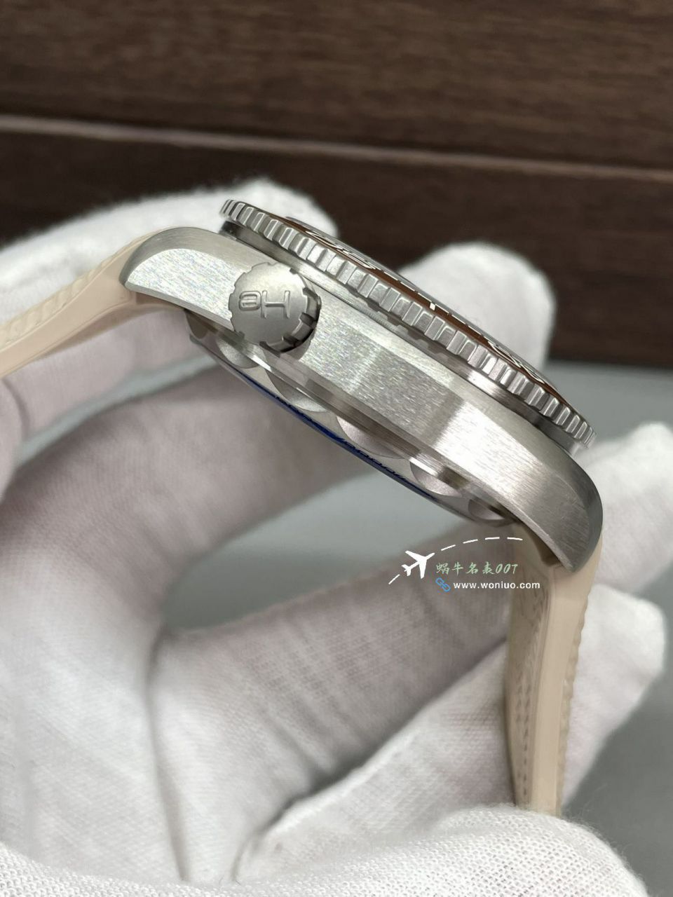 VS Omega Seamaster 600 meters  New models TOP replica imitation  watch215.32.44.21.09.001 watches  / VS803