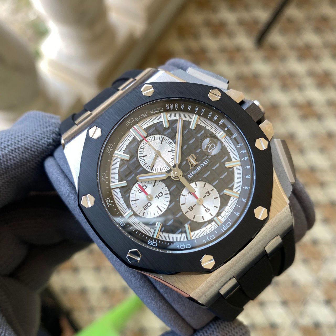 APFTOP imitation  replica  watch Audemars Piguet Royal Oak  Offshore  series 26400IO.OO.A004CA.01 watches  / AP292